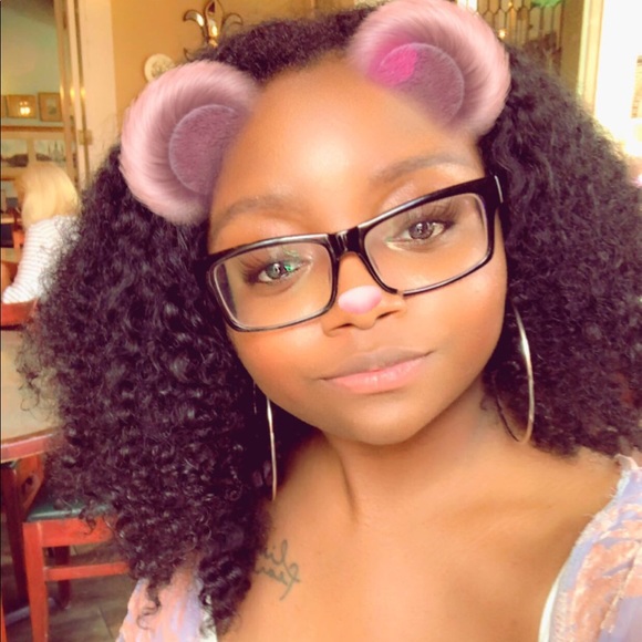 Meet your seller, Briana.✨💞 - Picture 2 of 3